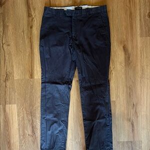 Bloomingdale's Black Chinos Classic Cotton-Blend Pants